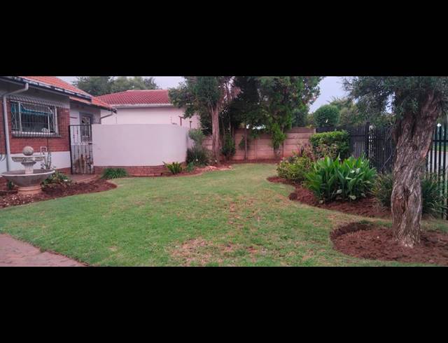 3 BEDROOM HOUSE FOR SALE IN BRACKENDOWNS